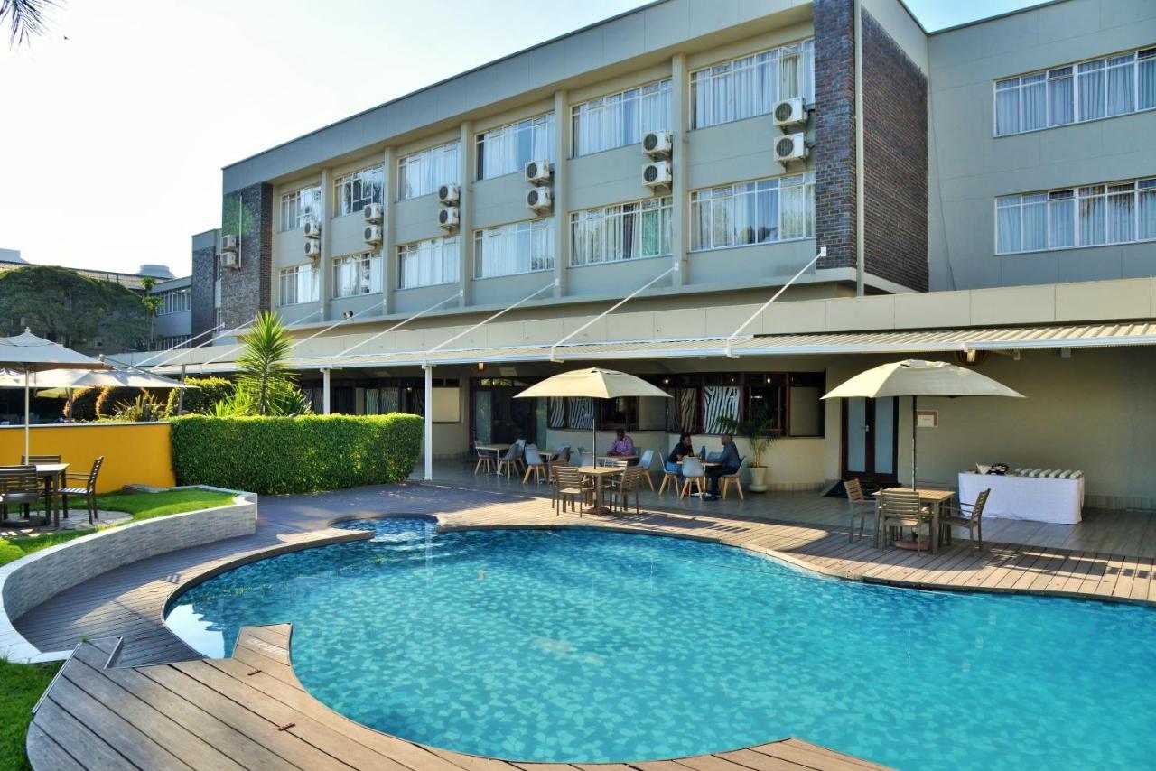 Cresta Oasis Hotel Harare Luaran gambar