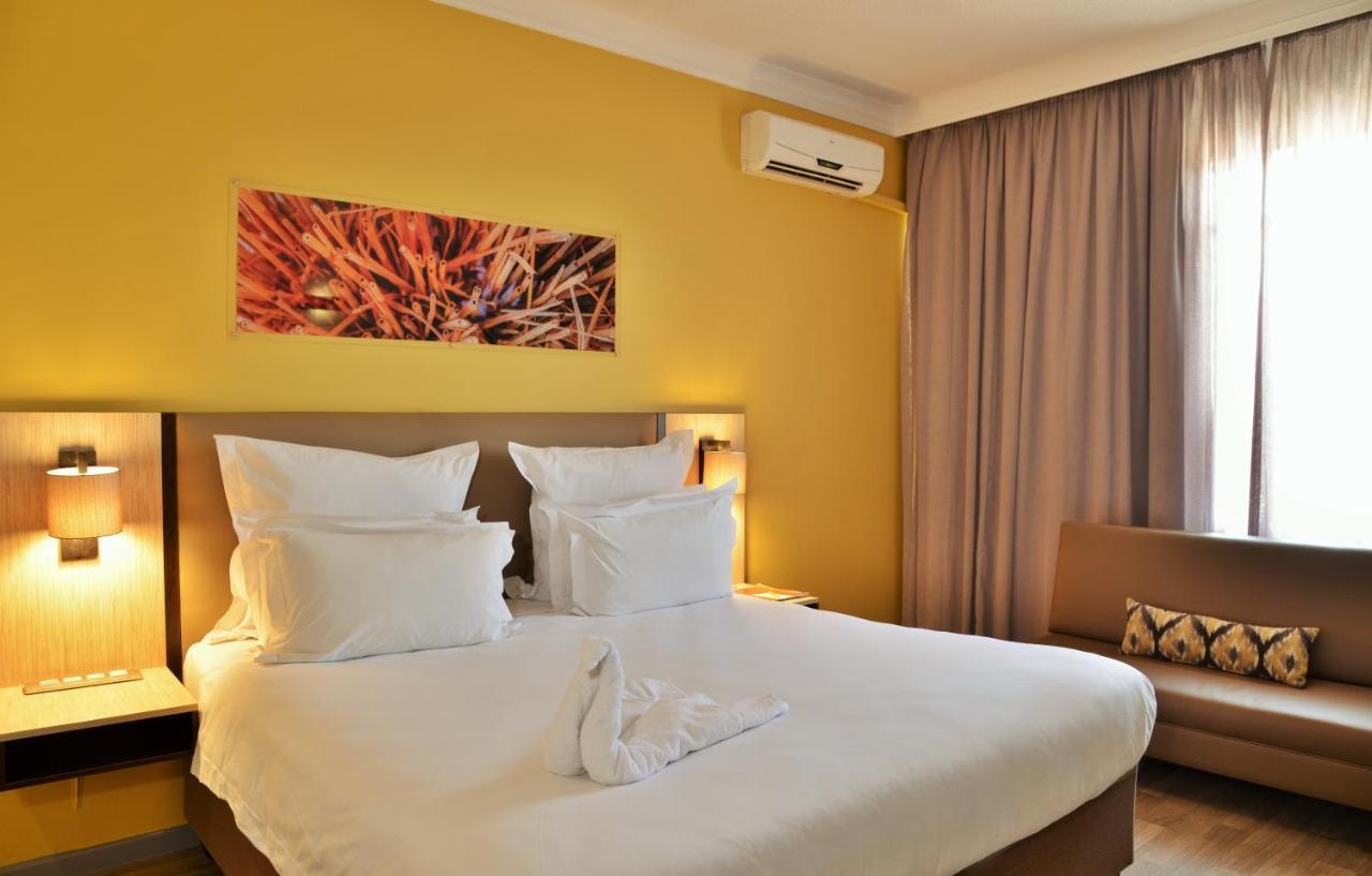 Cresta Oasis Hotel Harare Luaran gambar