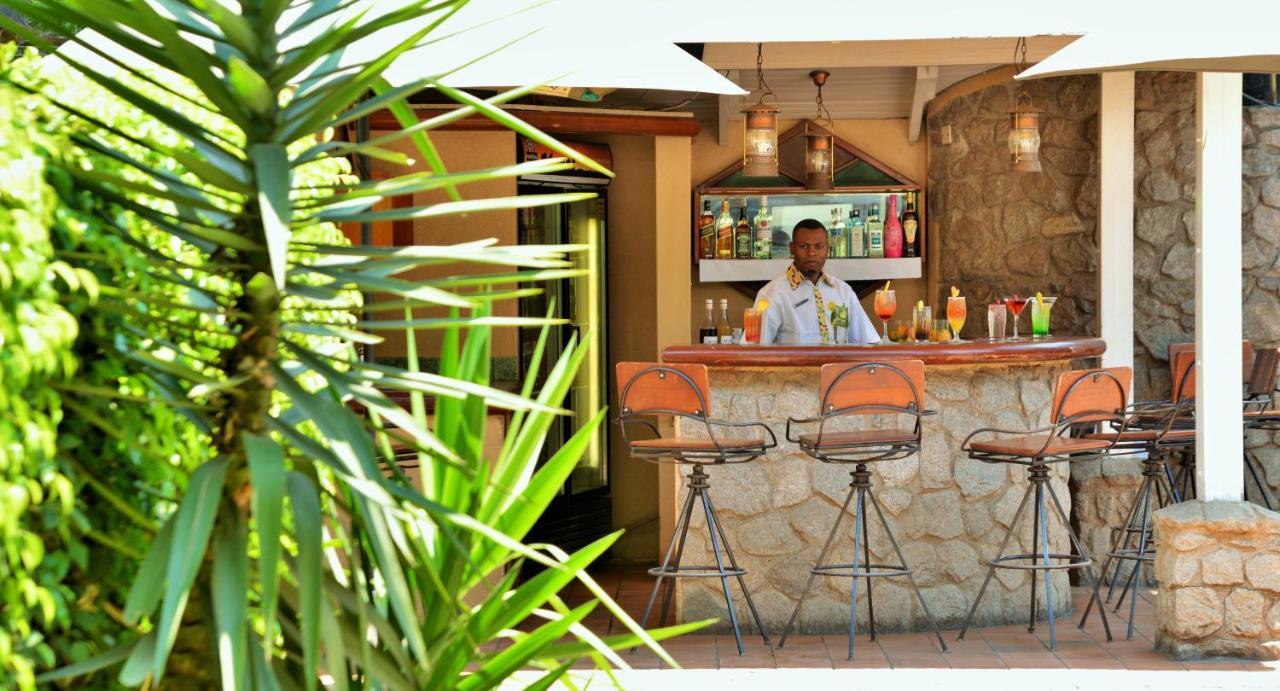 Cresta Oasis Hotel Harare Luaran gambar